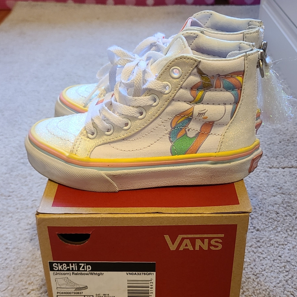 Sk8-Hi Zip unicorn vans